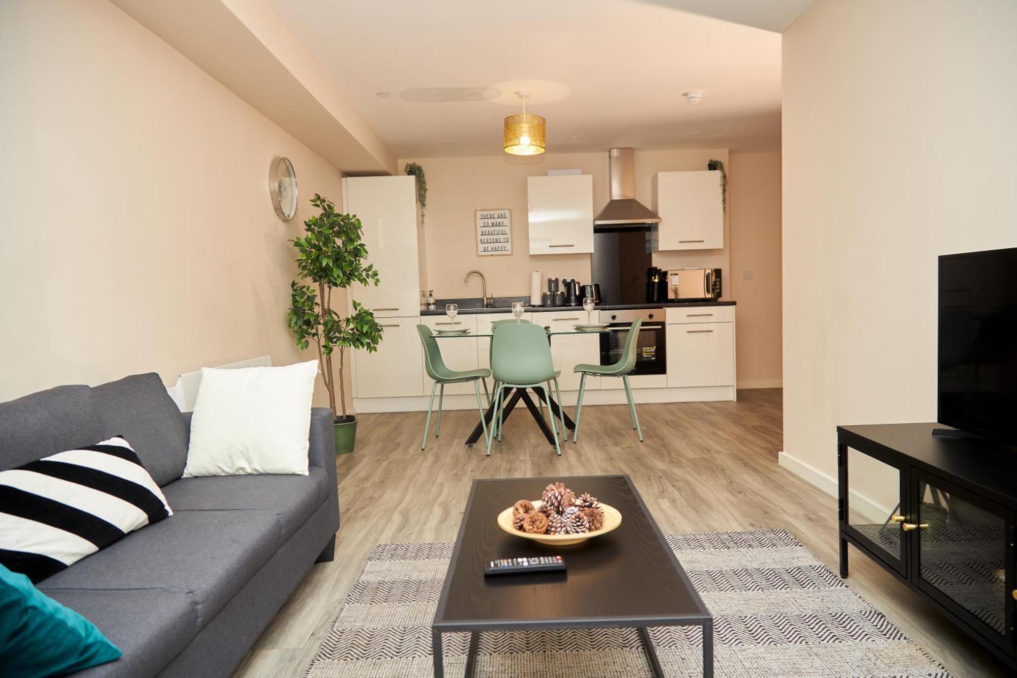 Deluxe And Cozy Two Bedroom With 1 Bathroom And Open Balcony Manchester Exteriér fotografie